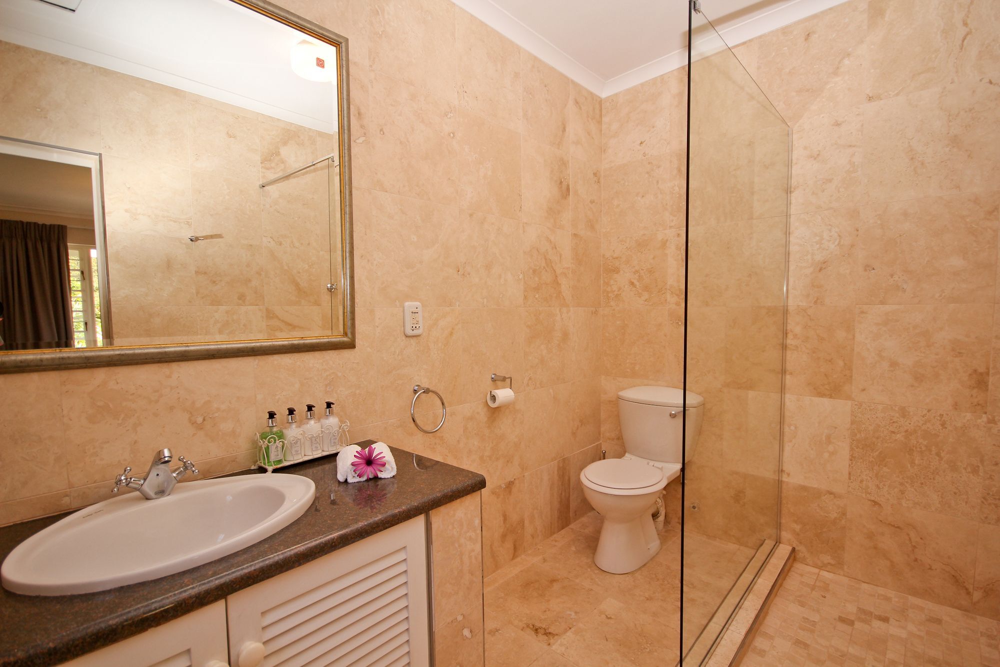 Beluga Of Constantia Guest House Cidade Do Cabo Exterior foto
